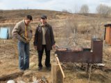 Ванечка с Константином - дежурные по шашлыку