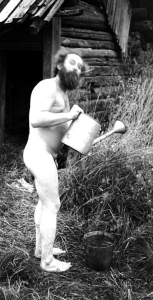 "Кино начинается с Леечки"